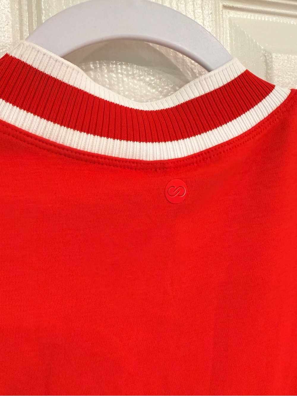 CALIA by Carrie Underwood | Orange-Red Sleeveless Mock Neck Tank with White Trim - Picture 6 of 8